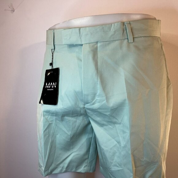 BoohooMAN Men's Mint Green 6.5" Inseam Chino Shorts - Size 34 - NWT - Picture 2 of 4
